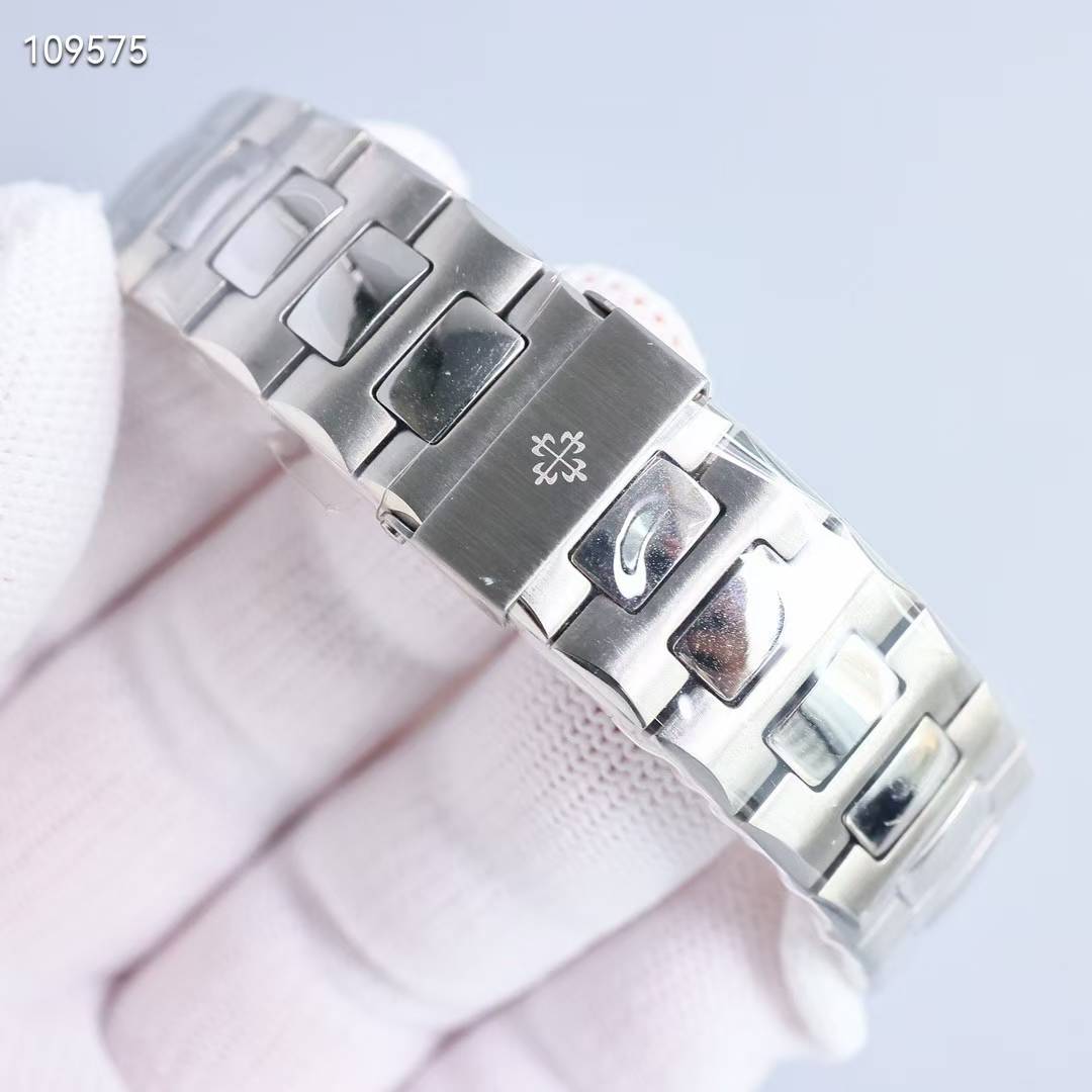 파텍필립 노틸러스 퍼페츄얼 캘린더 실버 화이트 컬러 시계 워치